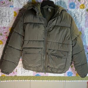 H&M Divided Sage Green Quilted Jacket with hood sz M